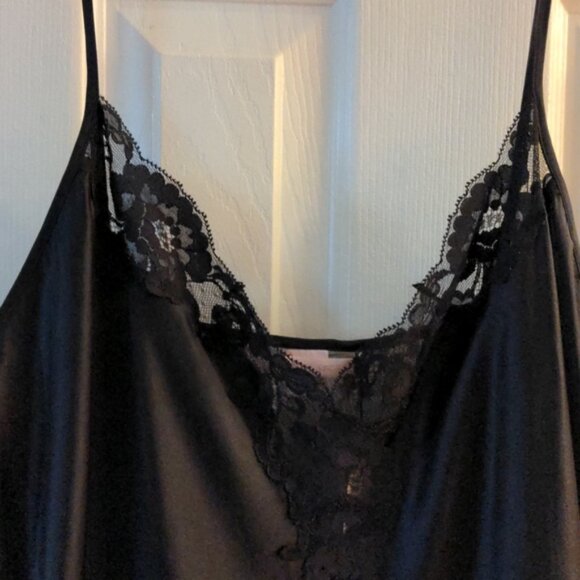 NWT Victoria's secret sexy black satin slip adjustable straps split side lace - Picture 2 of 8